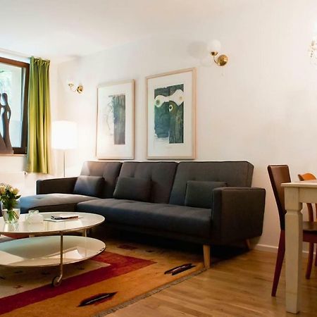 Beautiful Park Apartment For 4 Guests Berlim Exterior foto