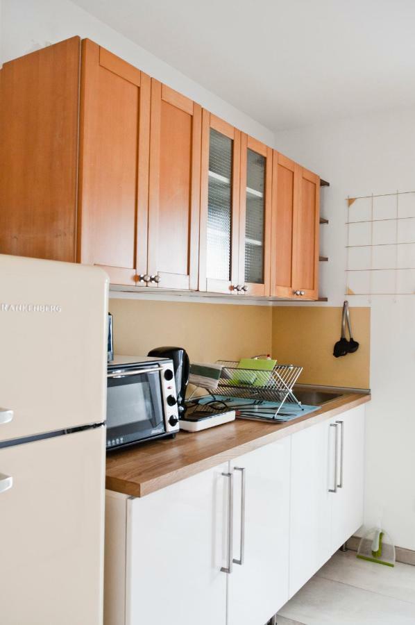 Beautiful Park Apartment For 4 Guests Berlim Exterior foto