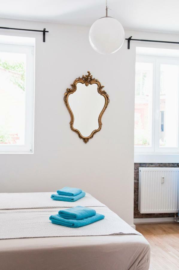 Beautiful Park Apartment For 4 Guests Berlim Exterior foto