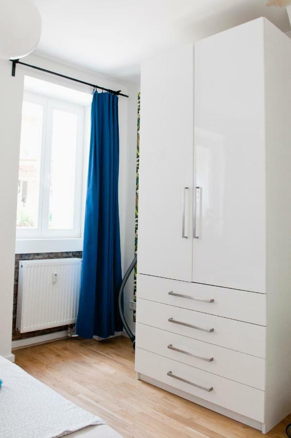 Beautiful Park Apartment For 4 Guests Berlim Exterior foto